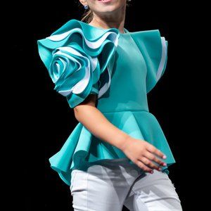 Girls Neoprene Flower Top